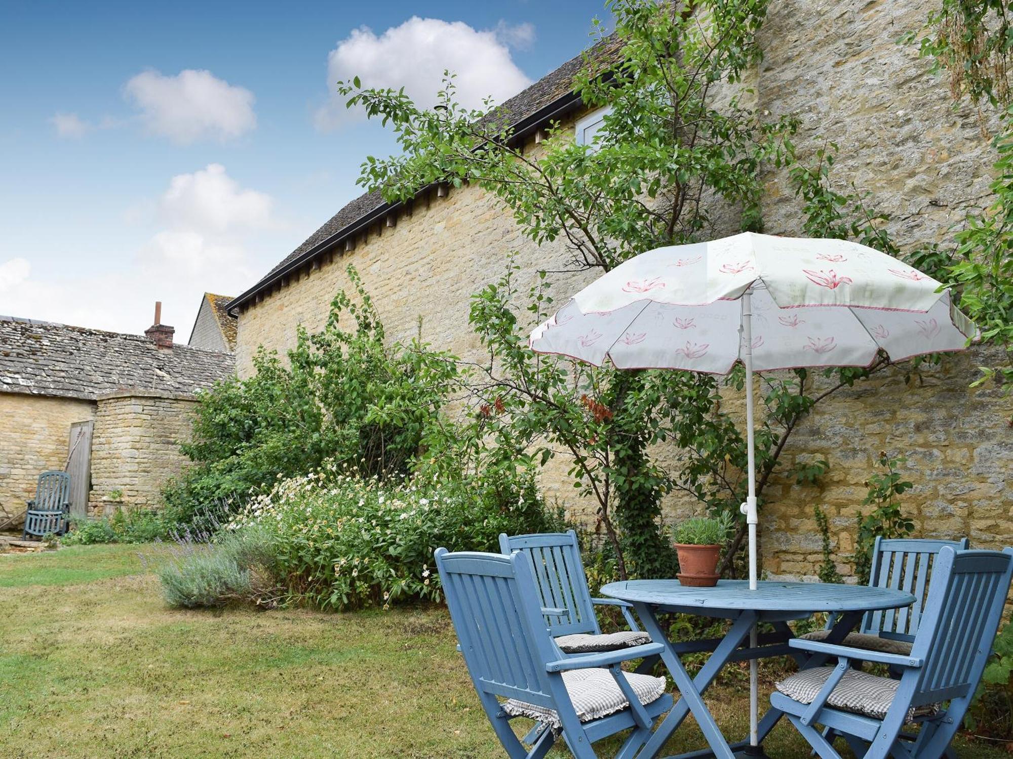Picket Piece Cottage Chadlington Exterior foto