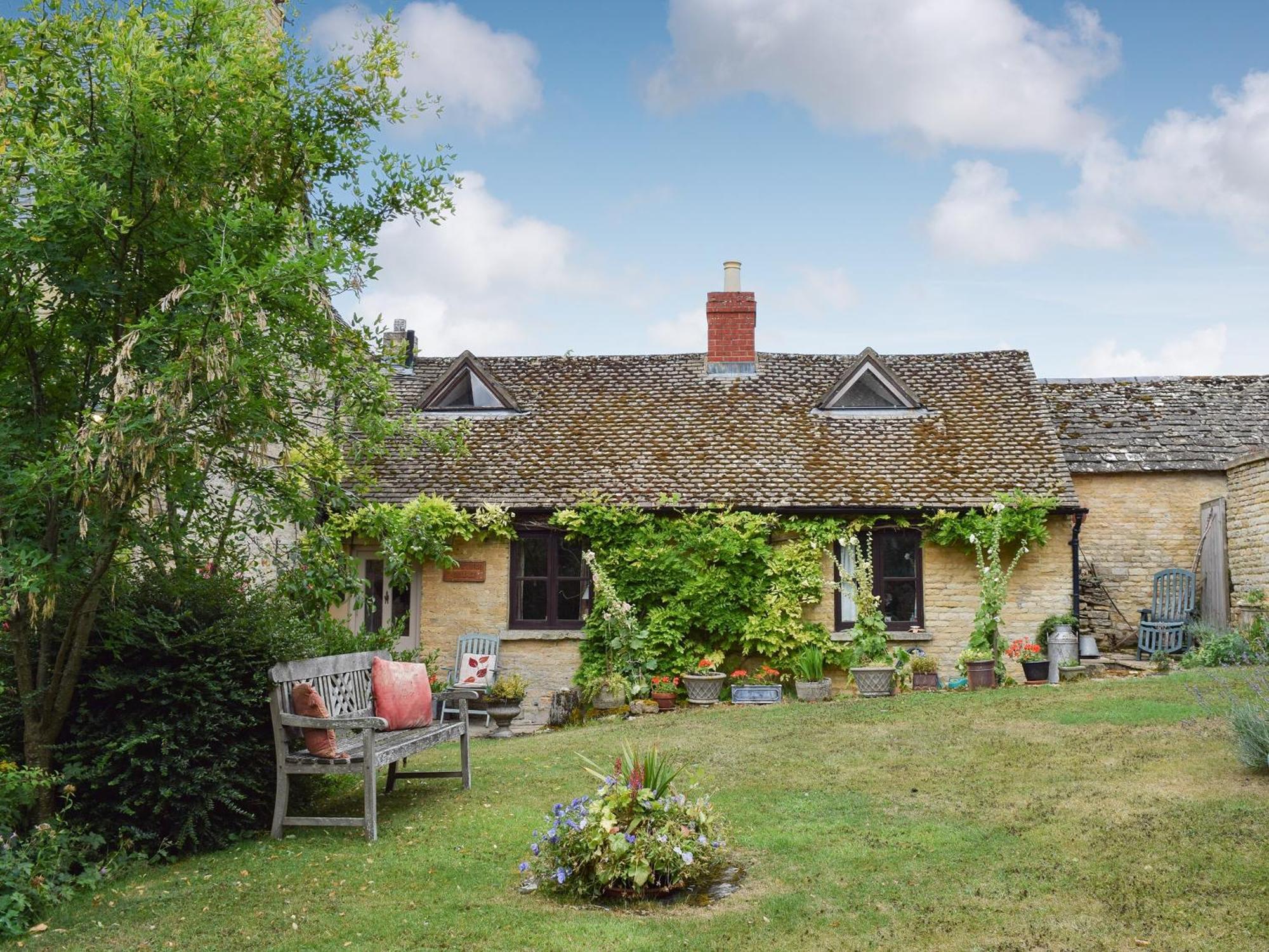 Picket Piece Cottage Chadlington Exterior foto