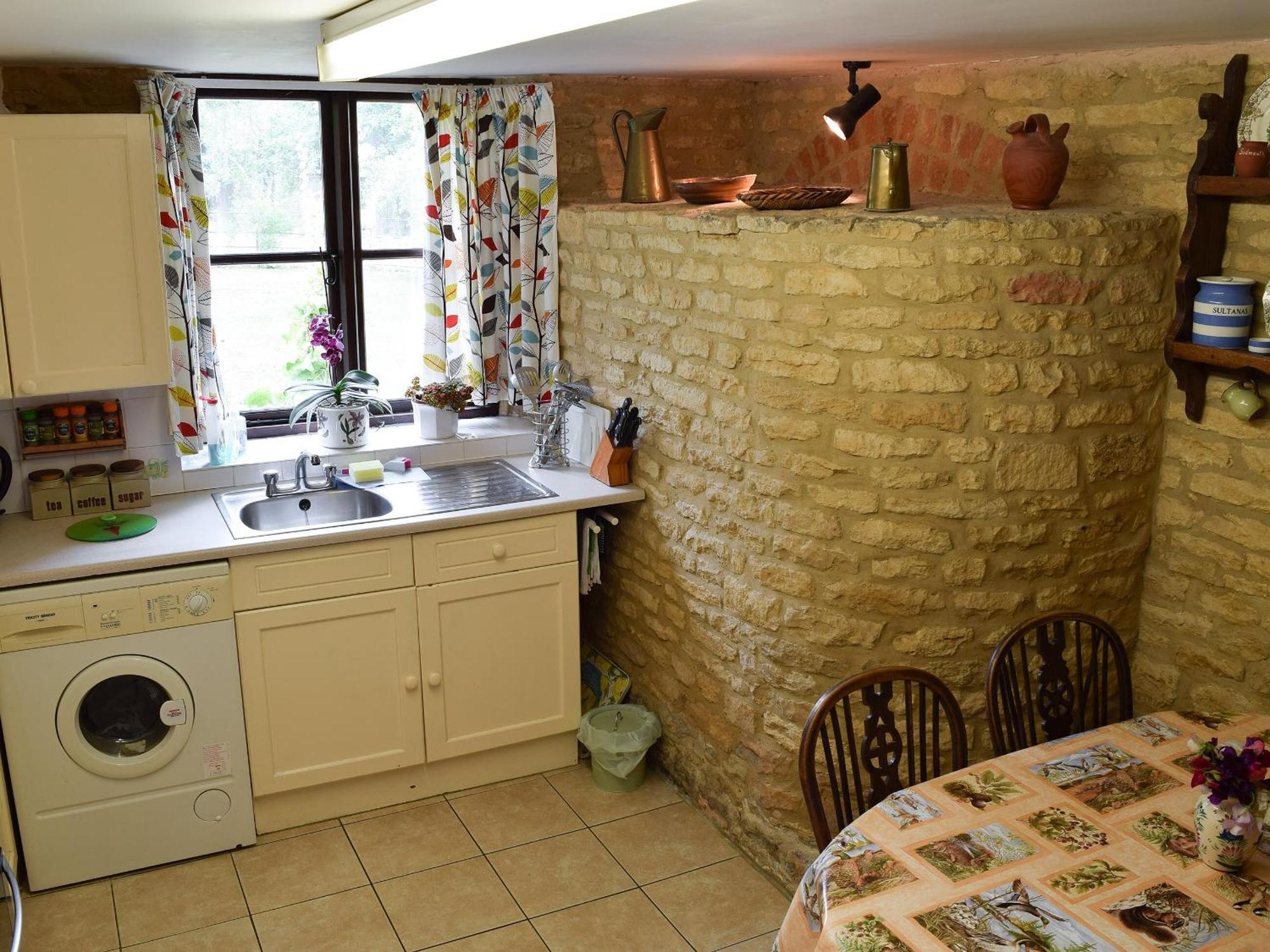Picket Piece Cottage Chadlington Exterior foto